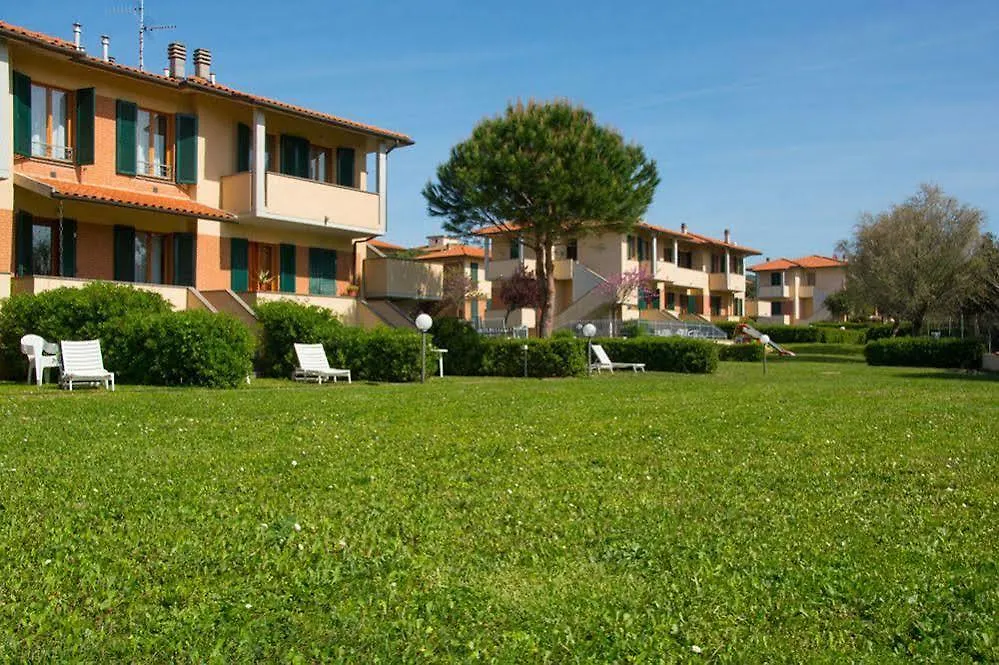 Apartment Villaggio Mietta Castiglioncello Italy